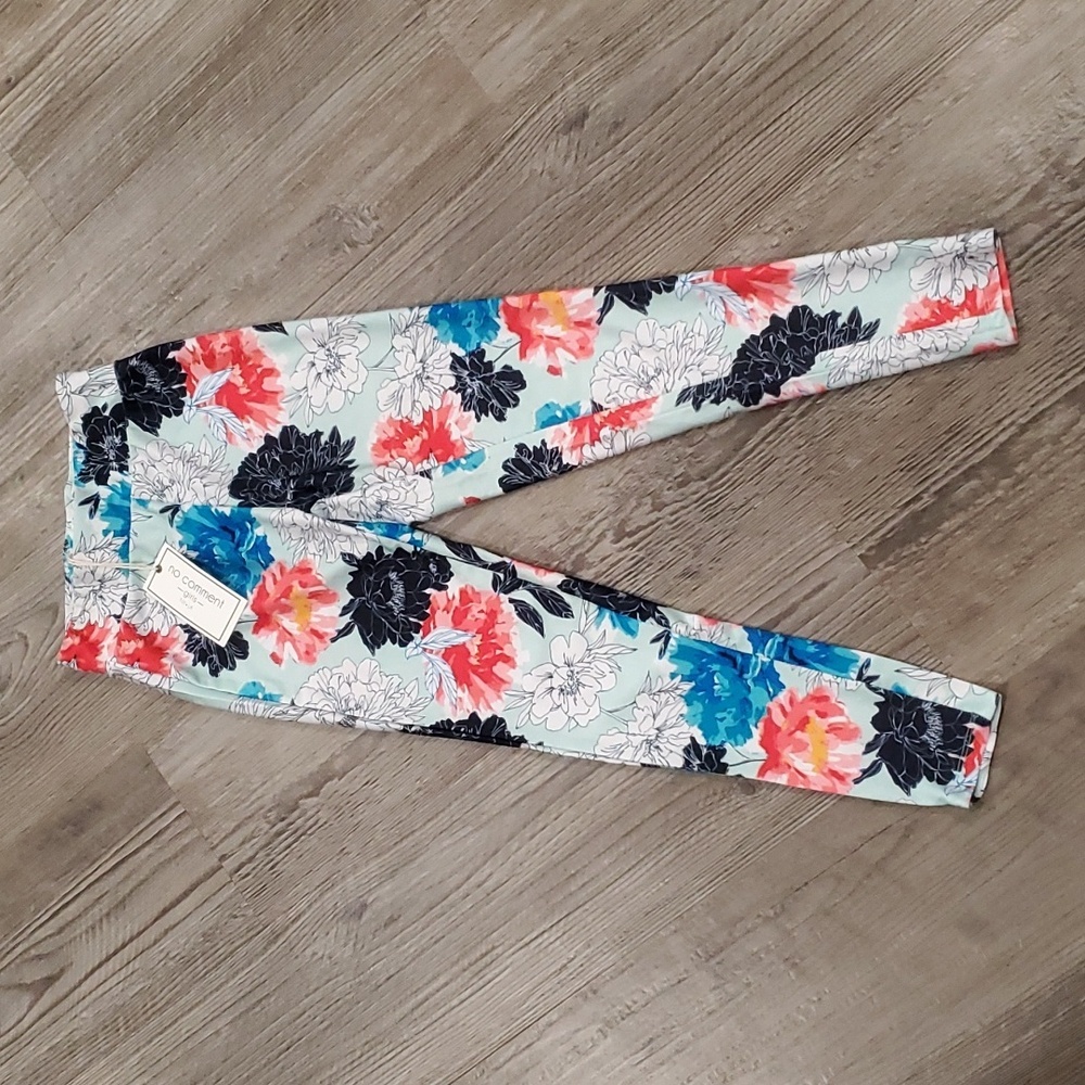 No Comment Floral Leggings Size Small 7/8
